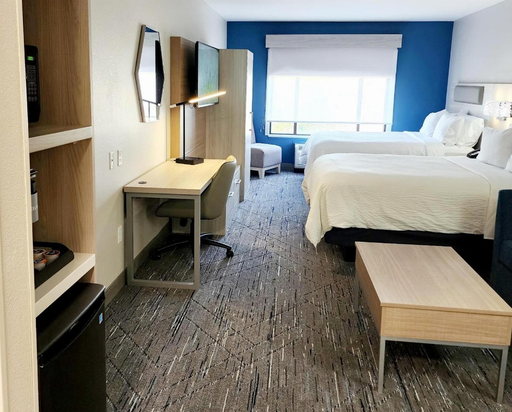 Holiday Inn Express & Suites - Lexington, an IHG Hotel